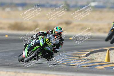 media/Dec-08-2024-CVMA (Sun) [[267e5a7075]]/Race 2-Amateur Supersport Open/